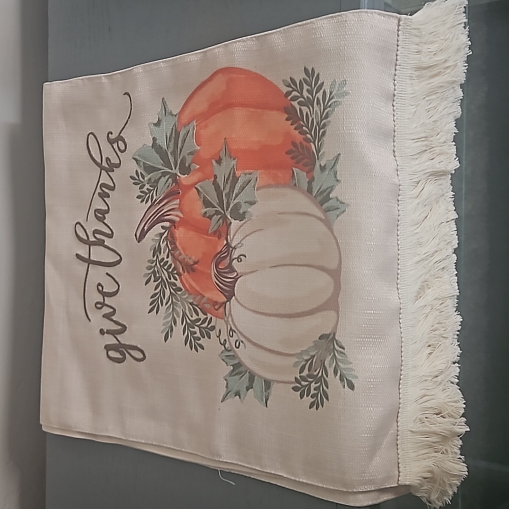 33x13in Pumpkin Table Runner